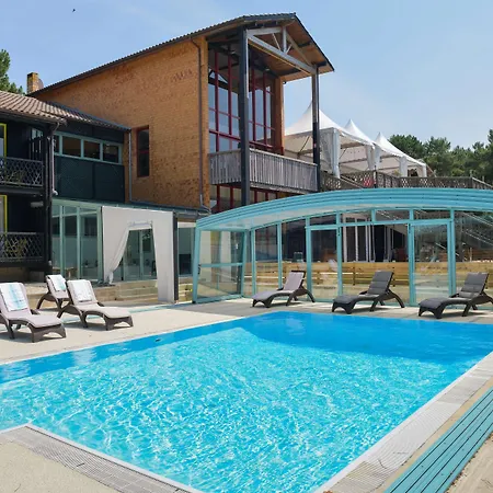 Hotel Boutique La Baignoire 4*