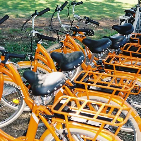 Boutique La Baignoire 4*