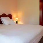 Boutique La Baignoire Hotel 4*