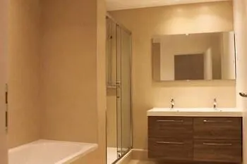Boutique La Baignoire 4*
