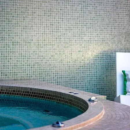 호텔 Boutique La Baignoire 4*