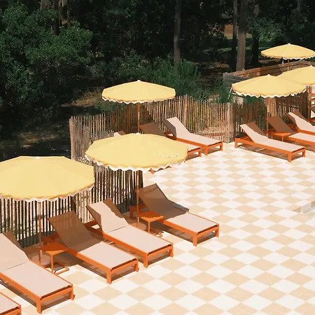 Hotell Boutique La Baignoire 4*