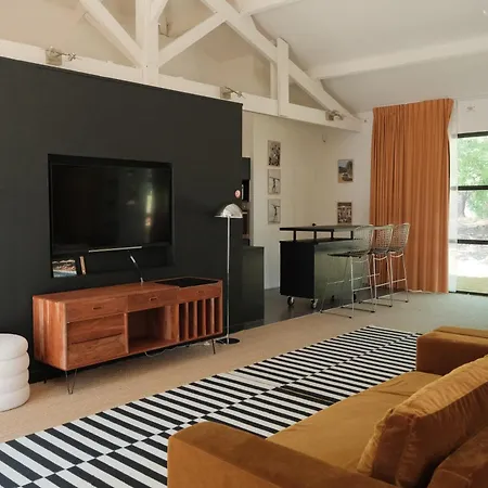 Hotell Boutique La Baignoire 4*